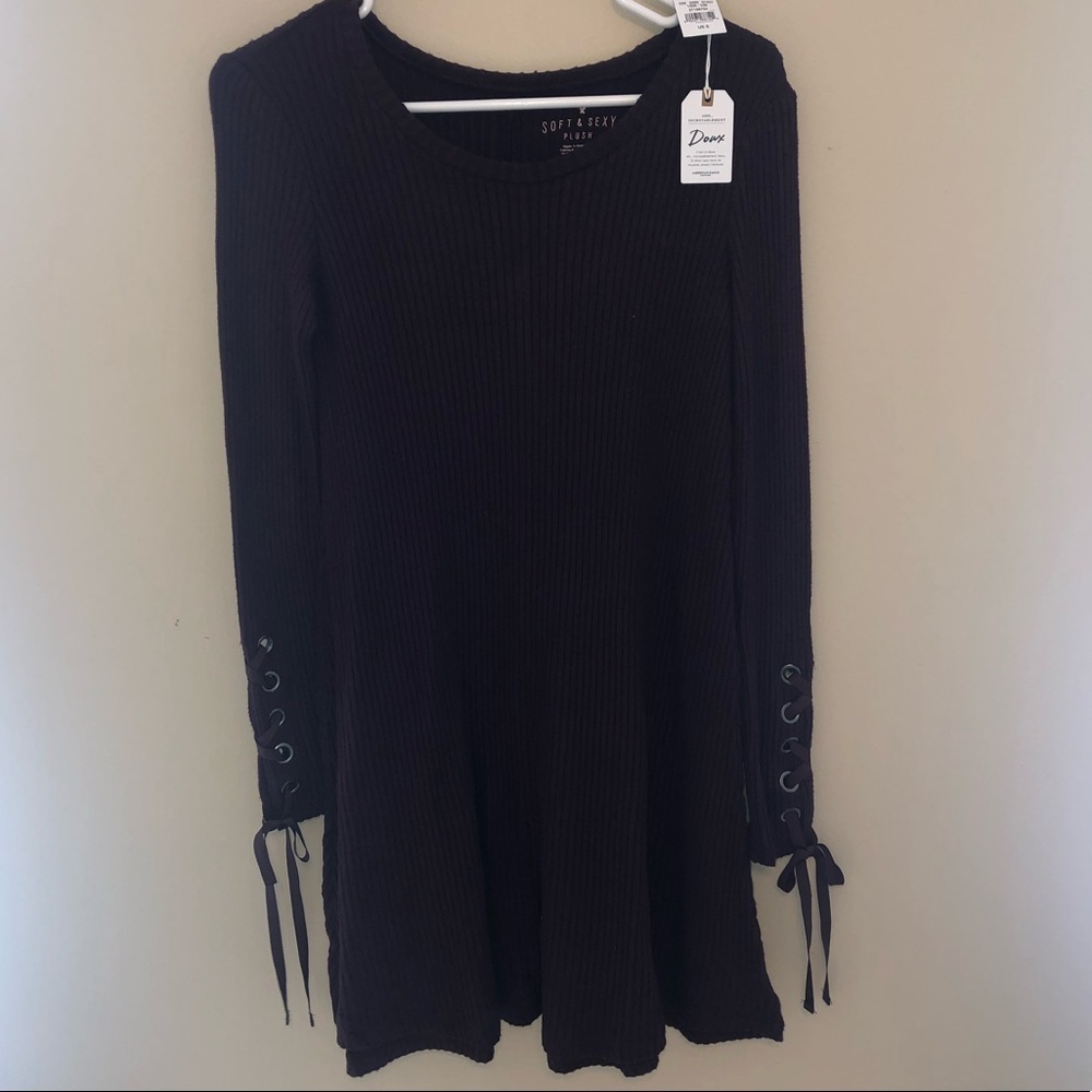 NWT American Eagle Maroon Soft and Sexy Plush Dress - Picture 2 of 9